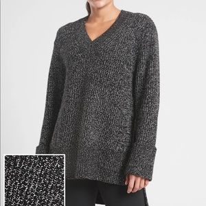 Athleta Shasta v neck sweater small black new
